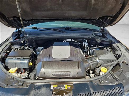Used 2022 Dodge Durango R/T w/ Blacktop Package AWD/4WD image 25