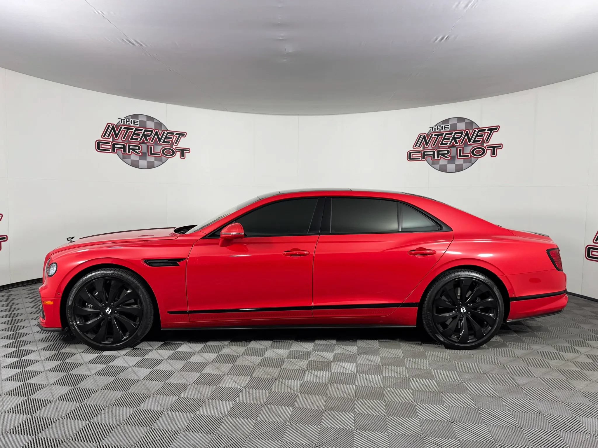 Used 2022 Bentley Flying Spur V8 AWD/4WD image 4