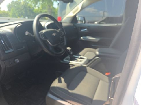 Used 2022 Chevrolet Colorado LT w/ Fleet Safety Package RWD image 3