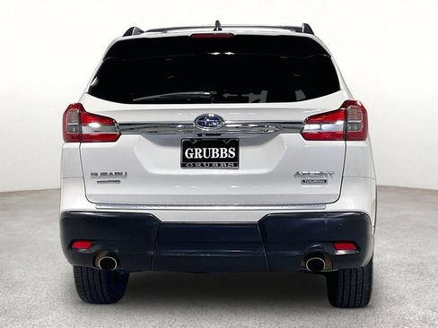 Used 2019 Subaru Ascent Touring w/ Popular Package #3 AWD/4WD image 5