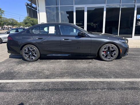 New 2024 BMW i5 M60 w/ Premium Package image 2