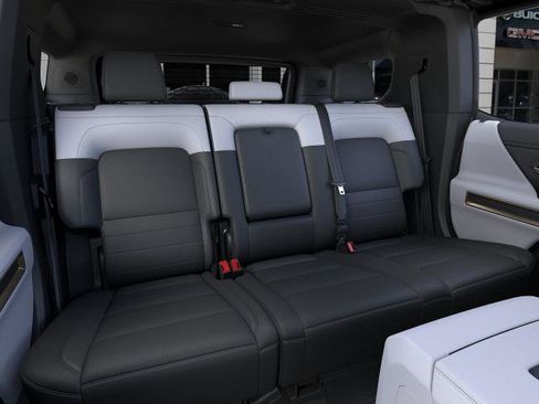 New 2025 GMC Hummer EV 2X image 39