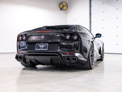 Used 2021 Ferrari 812 GTS RWD image 4