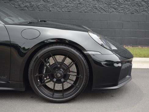 Certified 2025 Porsche 911 Carrera 4 GTS AWD/4WD image 11