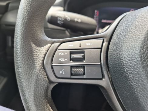Used 2025 Honda Accord SE image 13