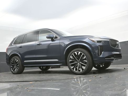 New 2026 Volvo XC90 B6 Plus image 23