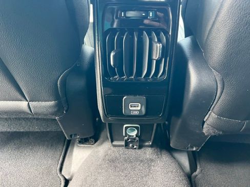 Used 2025 Jeep Compass Limited AWD/4WD image 22