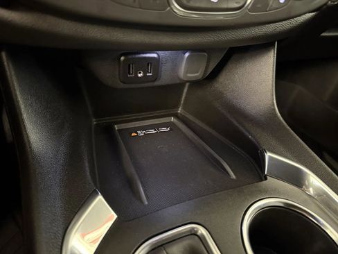 Used 2023 Chevrolet Traverse LT w/ LPO, Floor Liner Package AWD/4WD image 25