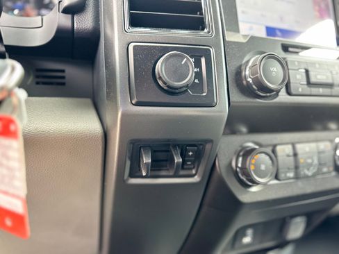 Used 2022 Ford F350 XLT w/ XLT Value Package image 28