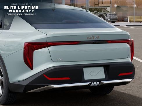 New 2026 Kia K4 FWD image 14