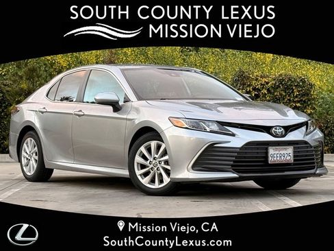 Used 2023 Toyota Camry LE image 1