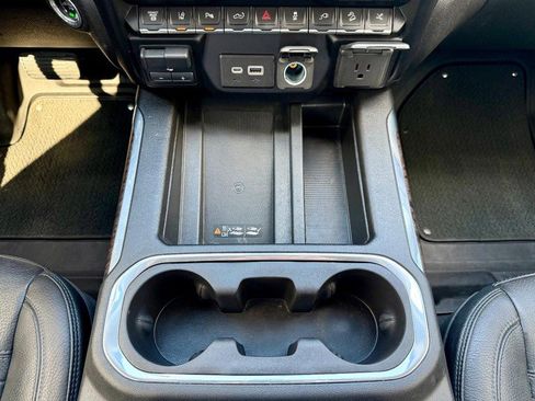 Used 2023 GMC Sierra 2500 Denali image 23