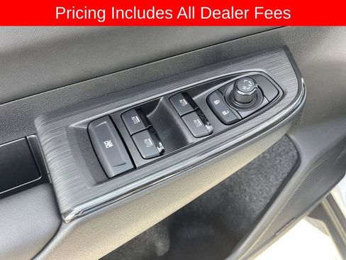 Used 2026 Subaru Outback Wilderness AWD/4WD image 21