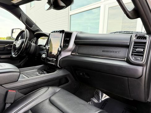 Used 2021 RAM 1500 Limited w/ Body Color Bumper Group AWD/4WD image 35