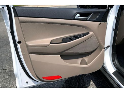 Used 2020 Hyundai Tucson Value AWD/4WD image 20