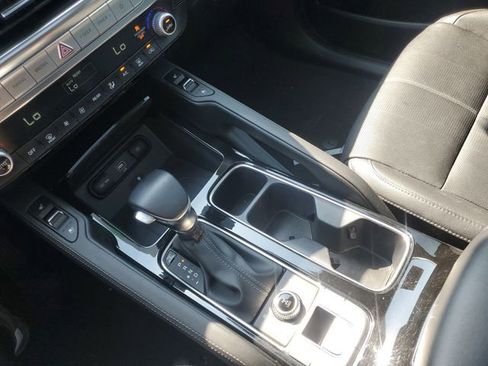 Used 2022 Kia Telluride EX image 30