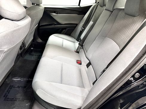 Used 2026 Toyota Camry LE FWD image 35