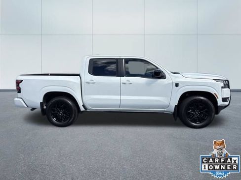 Used 2026 Nissan Frontier SV w/ All-Weather Content Package AWD/4WD image 2