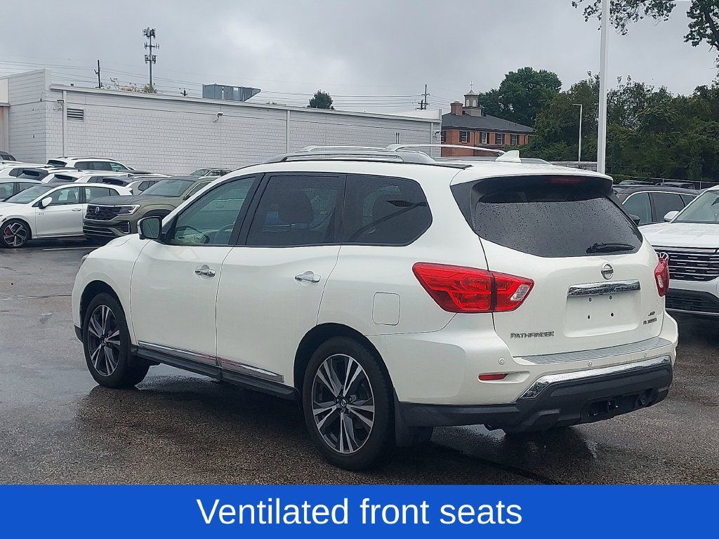 Used 2020 Nissan Pathfinder Platinum AWD/4WD image 5