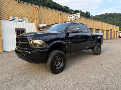 Used 2016 RAM 2500 Big Horn w/ Black Appearance Group AWD/4WD image 1