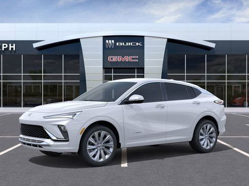 New 2026 Buick Envista Avenir image 2