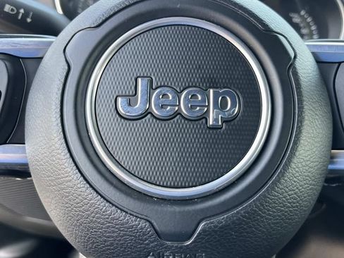 Used 2021 Jeep Wrangler Unlimited Sahara w/ Cold Weather Group AWD/4WD image 30