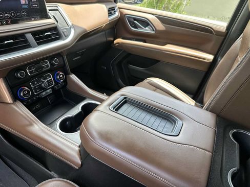 Used 2021 Chevrolet Tahoe High Country RWD image 21