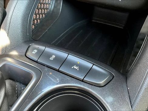 Used 2025 Chevrolet TrailBlazer LT FWD image 17