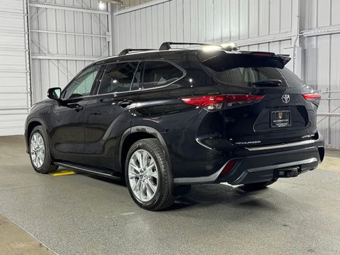 Used 2020 Toyota Highlander Limited AWD/4WD image 13