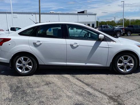 Used 2014 Ford Focus SE w/ Interior Protection Package FWD image 6