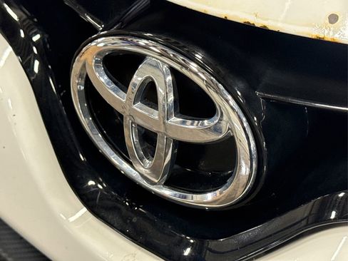 Used 2014 Toyota Corolla LE w/ Body Protection Package image 13