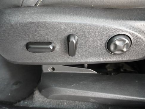 Used 2017 Buick Envision Essence image 21