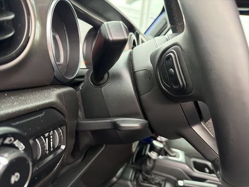 Used 2019 Jeep Wrangler Unlimited Sport S AWD/4WD image 46