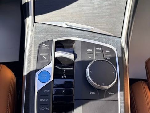 Used 2025 BMW i4 eDrive40 w/ Premium Package image 14