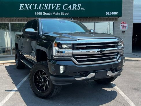 Used 2018 Chevrolet Silverado 1500 High Country AWD/4WD image 1