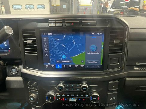 Used 2023 Ford F250 Lariat w/ Sport Appearance Package image 18