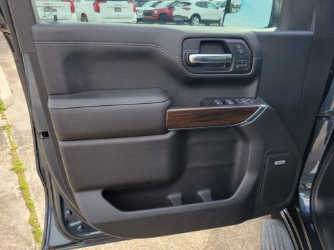 Used 2019 GMC Sierra 1500 SLT w/ SLT Premium Package image 26