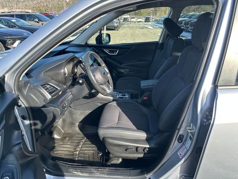 Used 2020 Subaru Forester Premium image 9