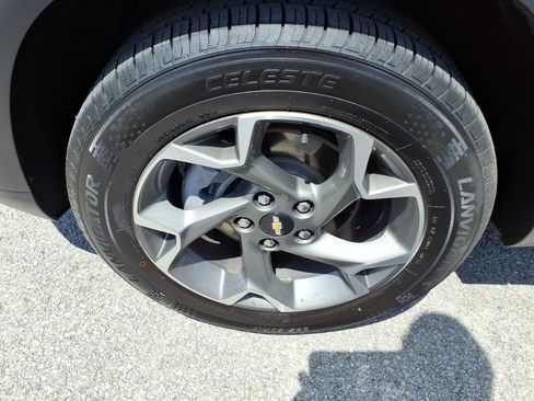 Used 2024 Chevrolet Trax LT FWD image 5