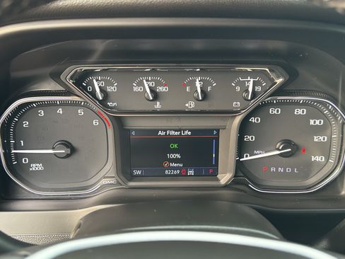 Used 2022 GMC Sierra 1500 SLT w/ SLT Convenience Package AWD/4WD image 32