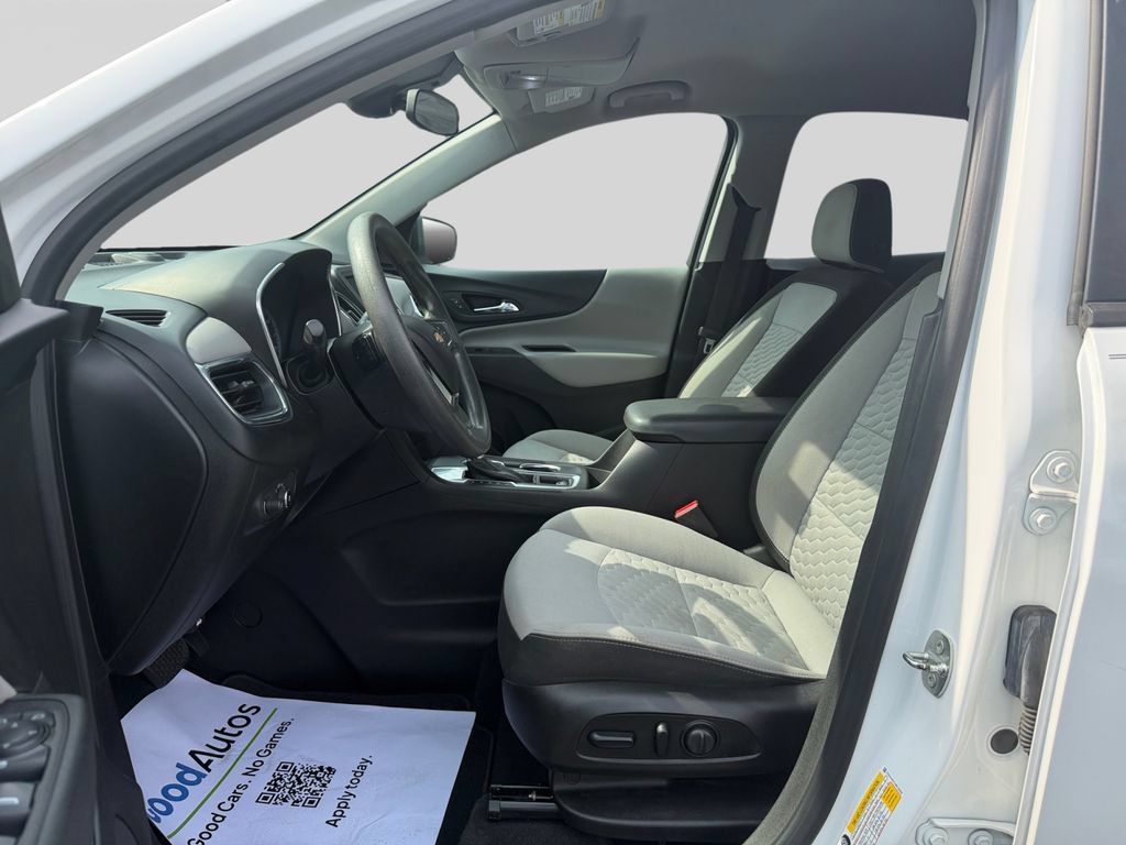 Used 2021 Chevrolet Equinox LS w/ LS Convenience Package FWD image 14