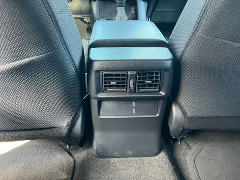 Used 2025 Toyota 4Runner SR5 AWD/4WD image 44