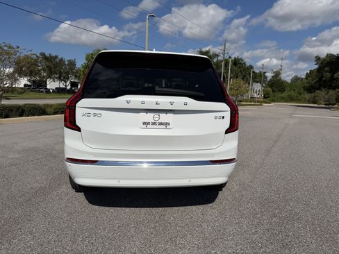 New 2026 Volvo XC90 B5 Plus image 4