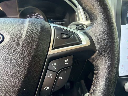 Used 2022 Ford Edge Titanium AWD/4WD image 27