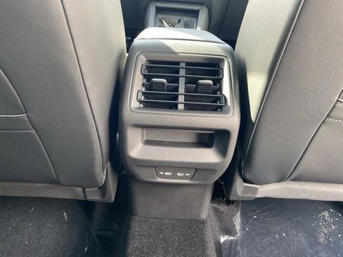 New 2026 Volkswagen Tiguan SE R-Line image 56