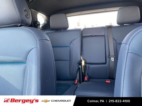 Certified 2023 Chevrolet Blazer RS w/ Driver Confidence II Package image 40