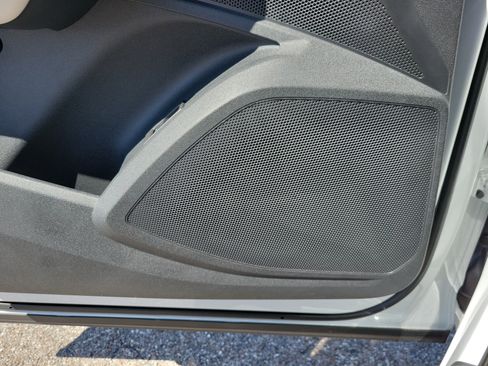 Used 2025 Audi Q5 Premium Plus w/ Premium Plus image 19