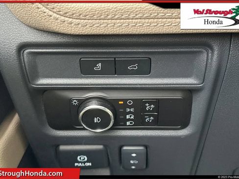 Used 2023 Ford Expedition Max Limited RWD image 29