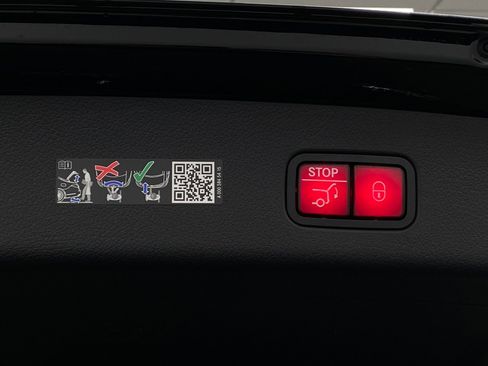 New 2026 Mercedes-Benz GLC 300 4MATIC image 6