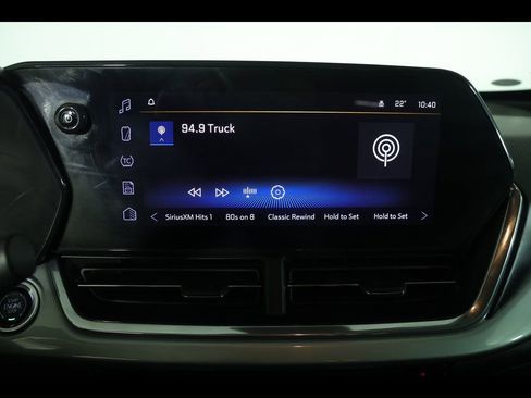 Used 2025 Chevrolet Trax LT w/ Driver Confidence Package image 12